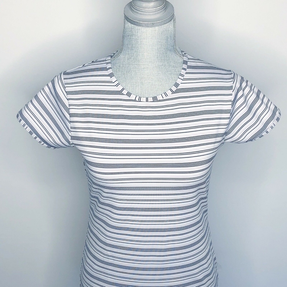 Nike Active Wear T-Shirt Dri-Fit Court Tennis (L6) - Picture 2 of 6